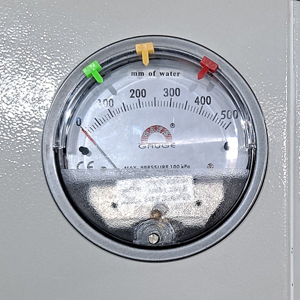 Pressure gauge Pressure gauge